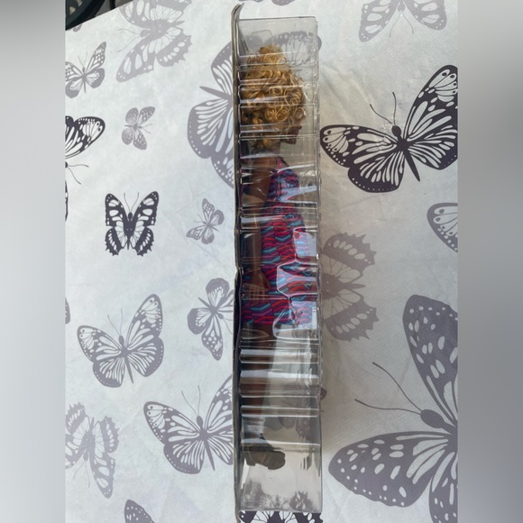 Barbie Fashionistas #57 Zig & Zag Curvy Doll - Picture 4 of 10